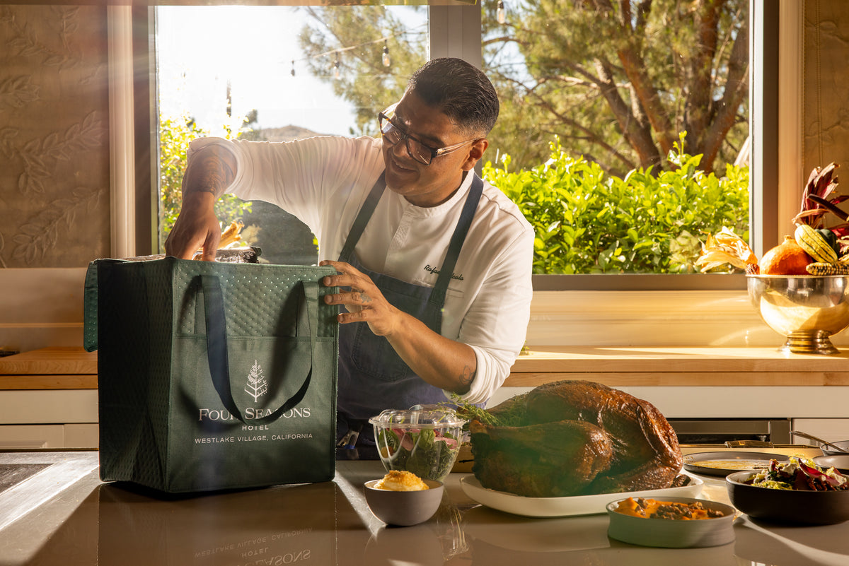 Four Seasons Thanksgiving To-Go