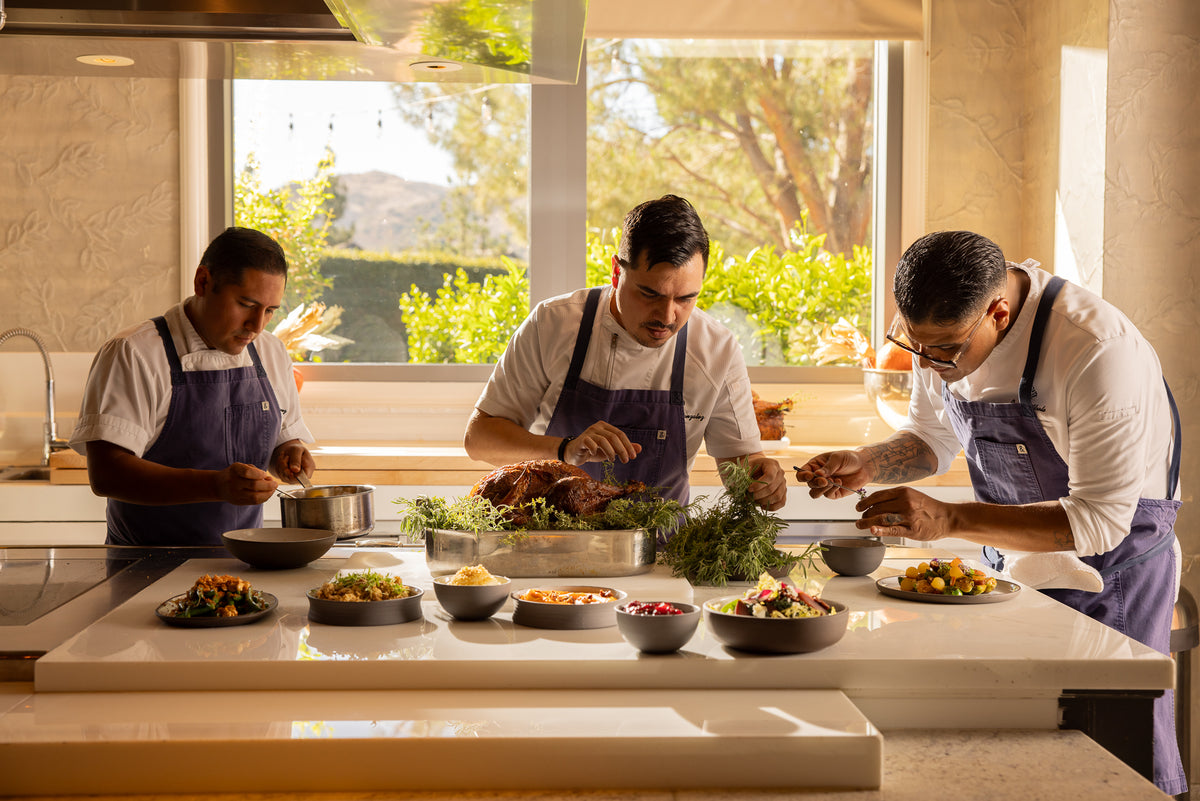 Four Seasons Thanksgiving To-Go